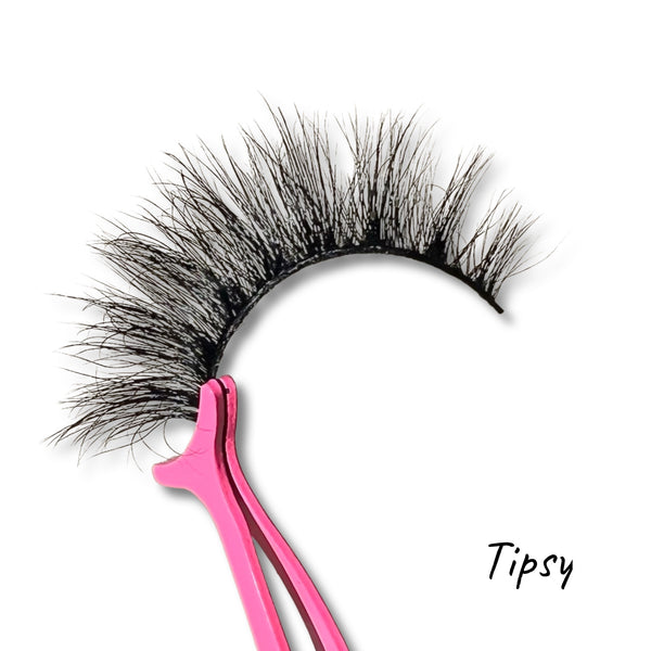 Luxe Lashes in "Tipsy"